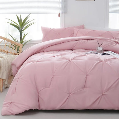 Warm Fall & Winter Checkered Down Alternative Comforter Set, 1 Comforter & 2 Pillowcases