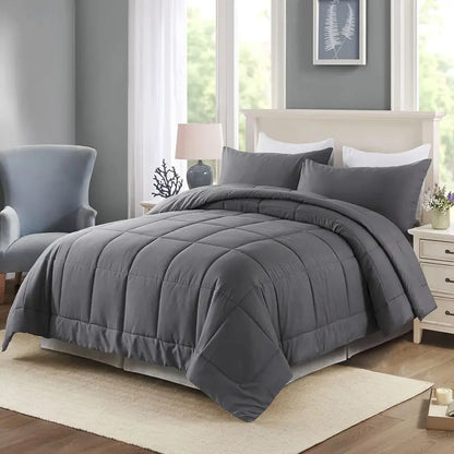 Warm Fall & Winter Checkered Down Alternative Comforter Set, 1 Comforter & 2 Pillowcases